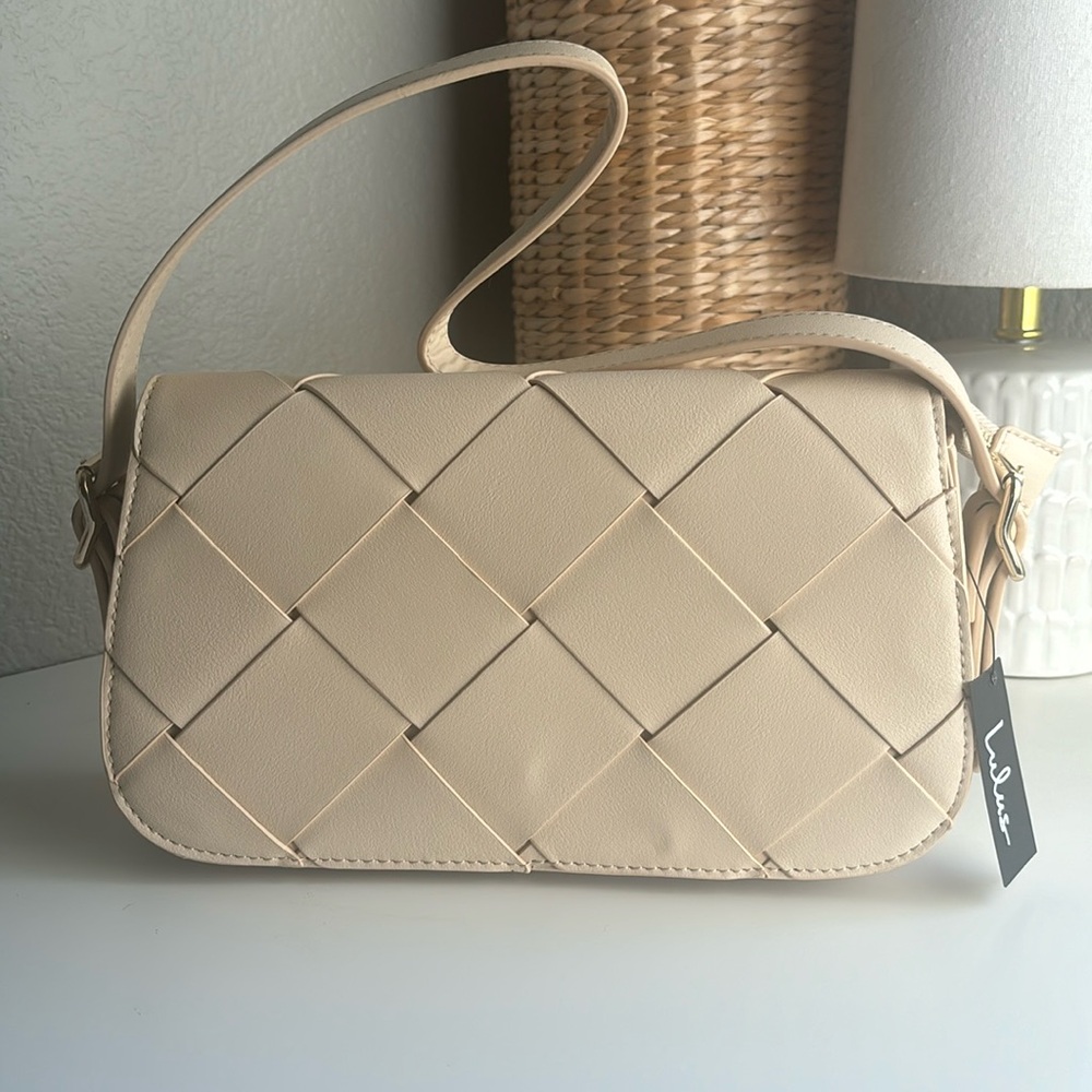 Cream purse